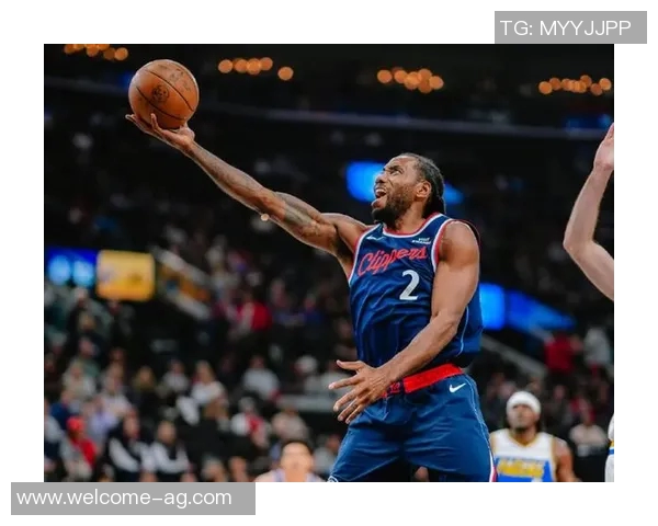 小卡上半场表现抢眼却三分线外失准令人担忧